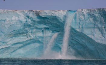 iceberg melting